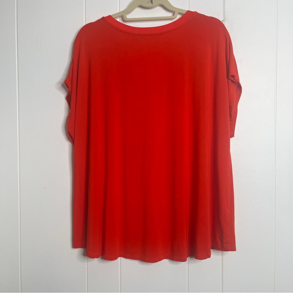H by Halston Vibrant Tomato Red V-Neck Tee Stretch Boxy Loose Women's 1X - Picture 2 of 7